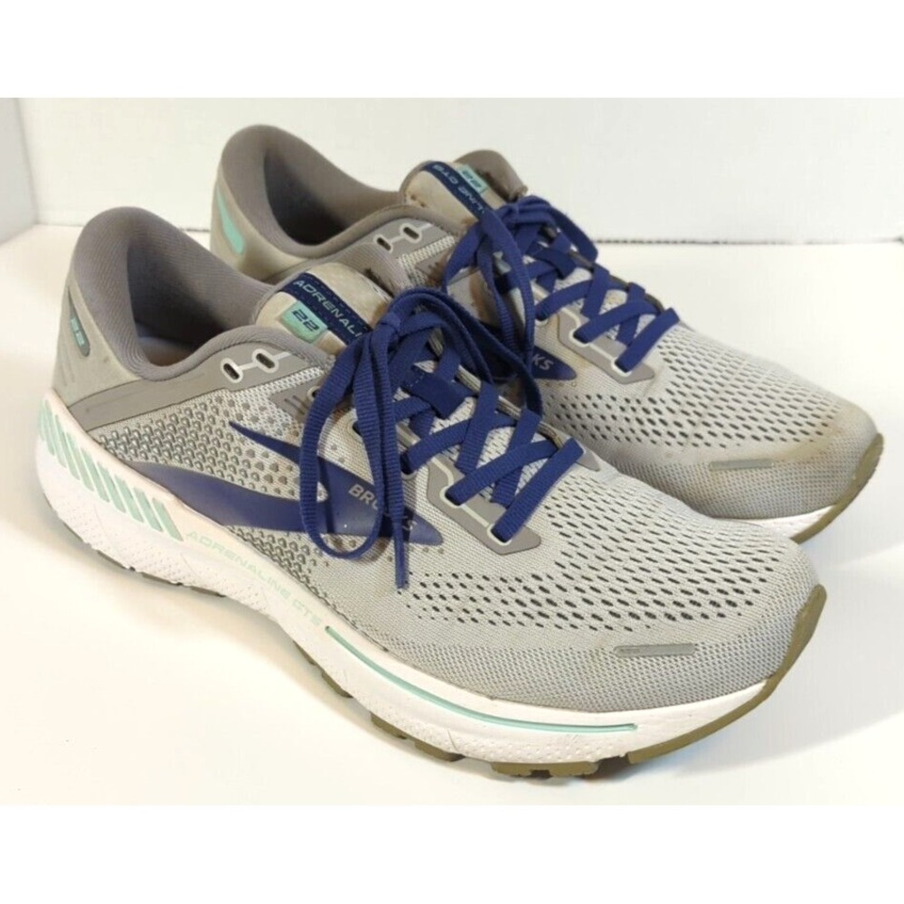 Brooks Adrenaline GTS 22 1203531B045 Gray Running‎ Shoes Womens Size 11.5